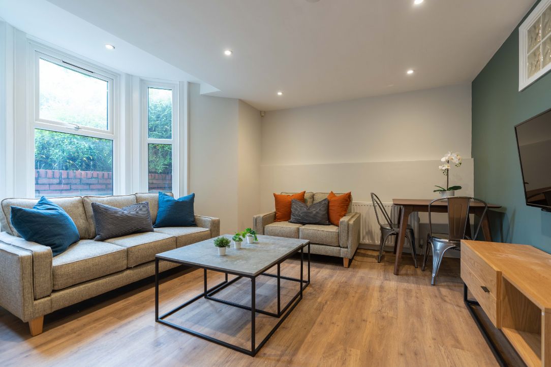 Flat 2 Linden Flat, Jesmond Road Newcastle 5 Bedroom Student Flat