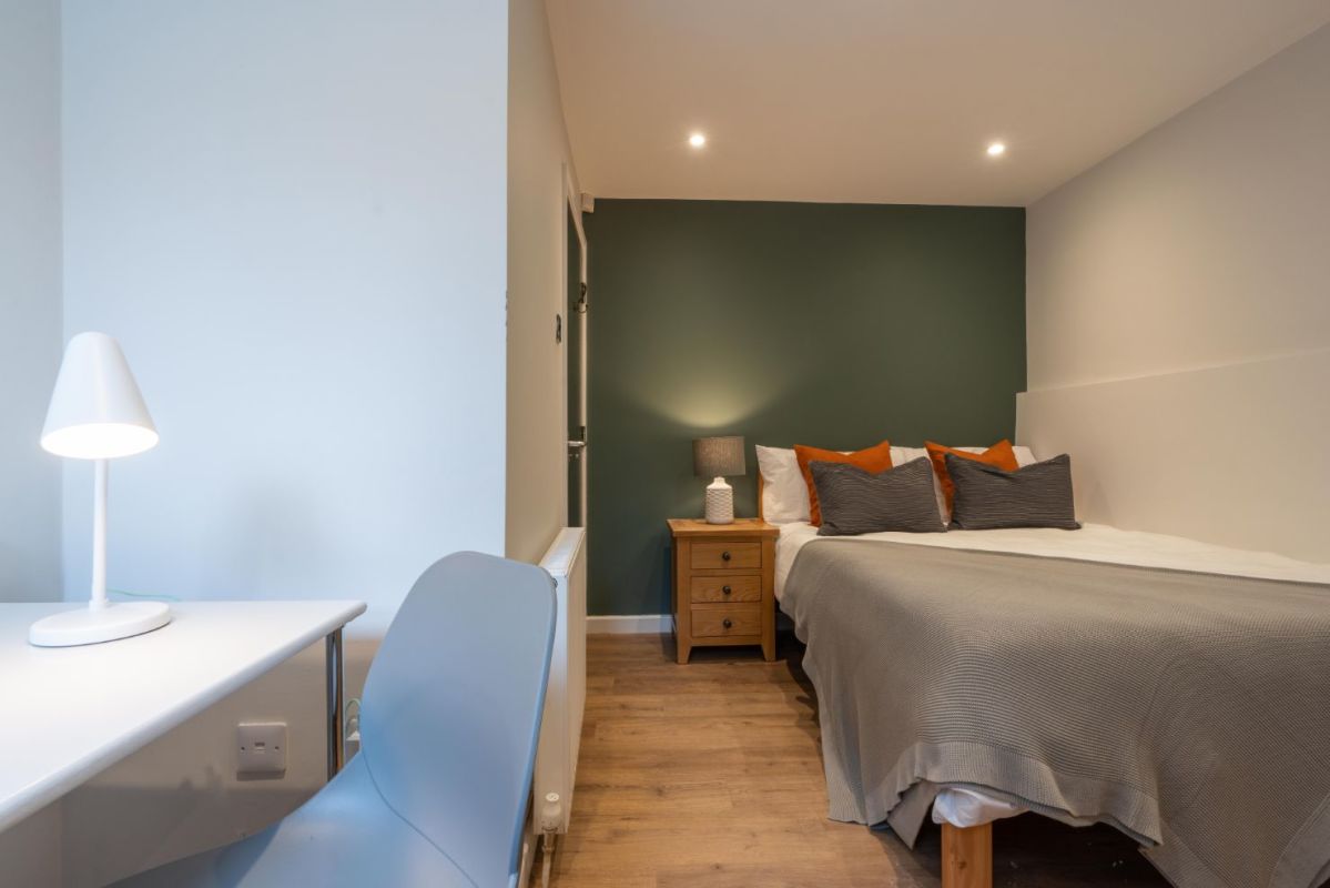 Flat 2 Linden Flat, Jesmond Road Newcastle 5 Bedroom Student Flat