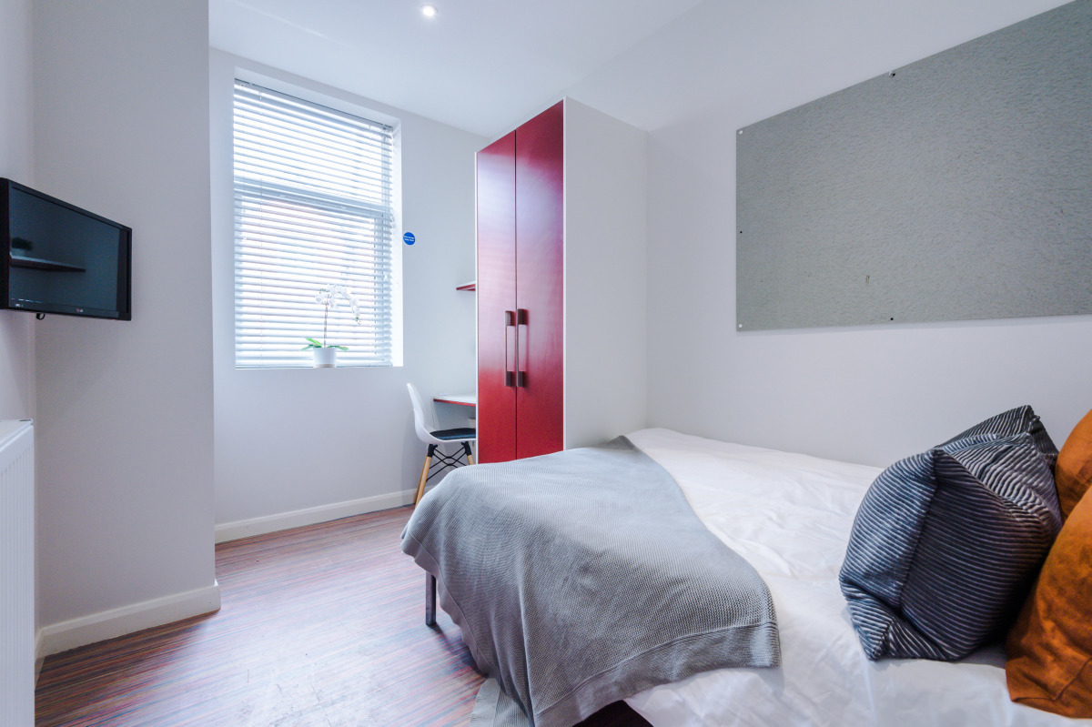 90 Ashford Street 4 Bedroom Student House | Stoke-on-Trent | Student Cribs