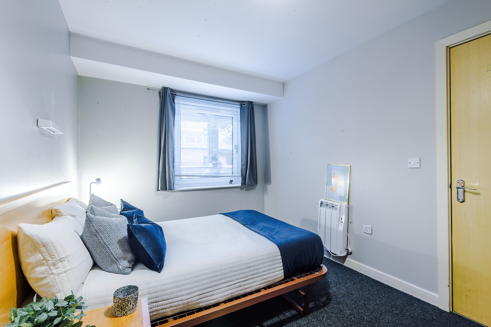 Flat 55, Mayfair Court