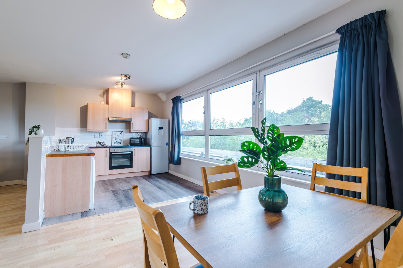 Flat 76, Mayfair Court