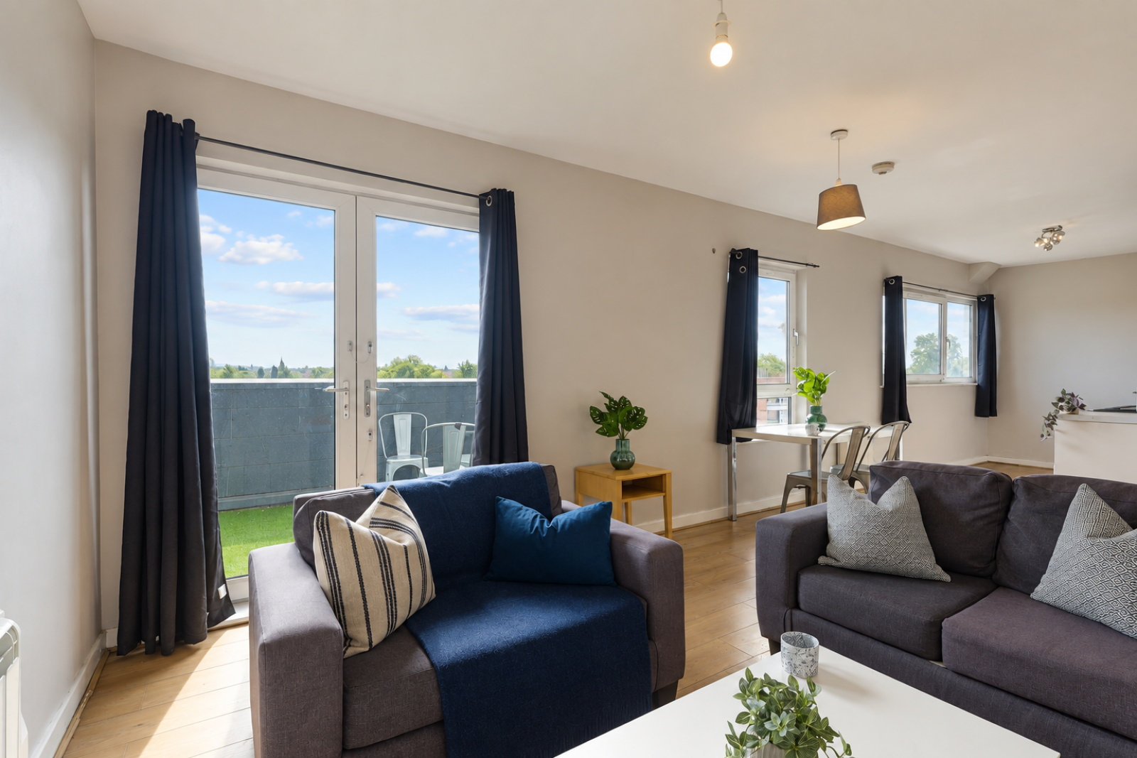 Flat 34, Mayfair Court