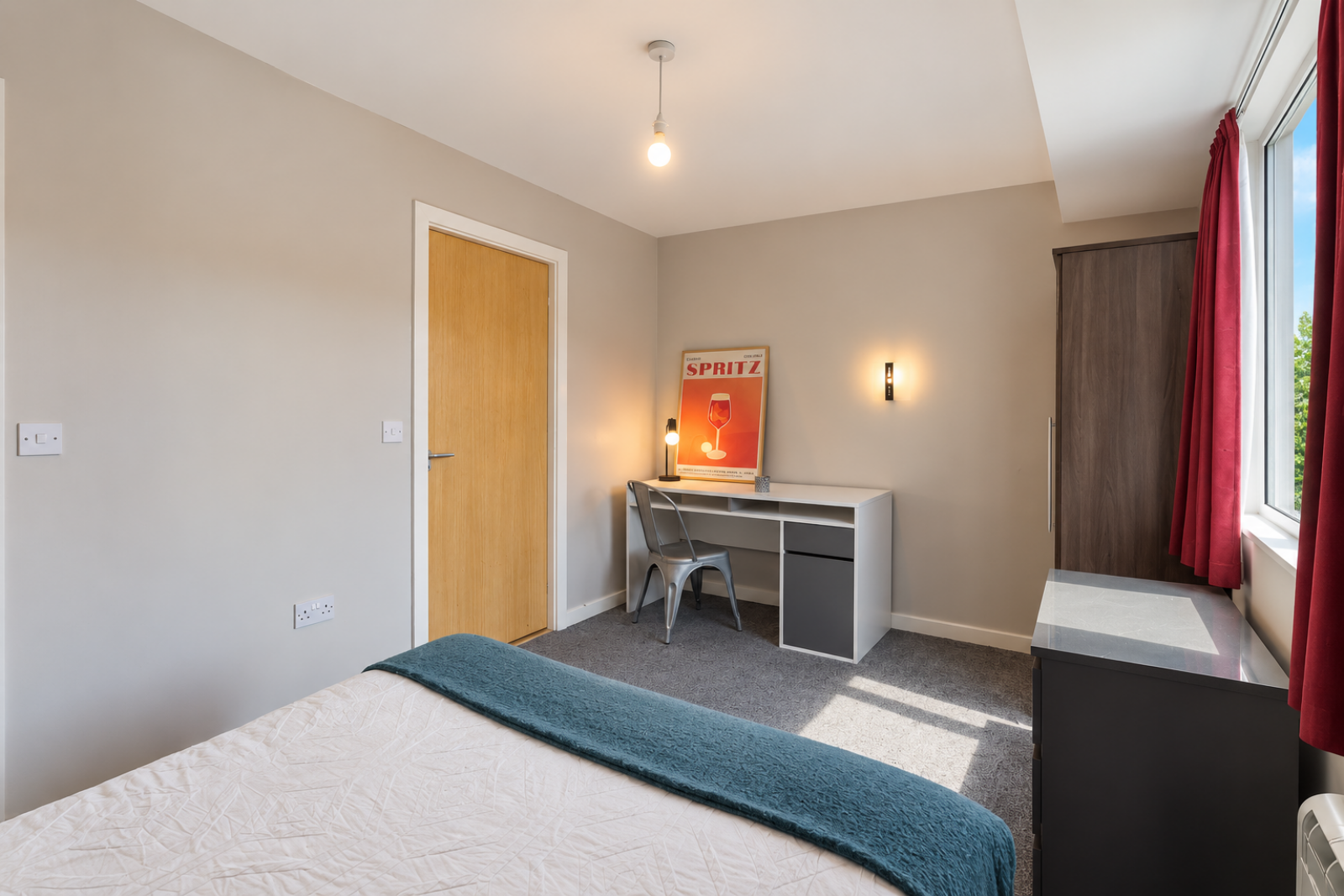 Flat 34, Mayfair Court